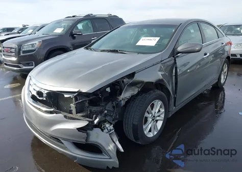 2013 Hyundai Sonata Gls z USA, uszkodzony, nr VIN 5NPEB4AC6DH624152